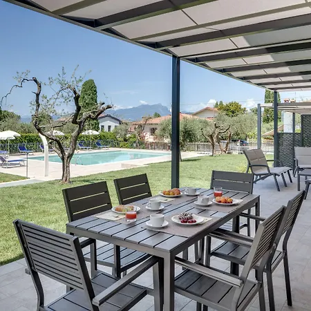 Oleandro Apartman *
